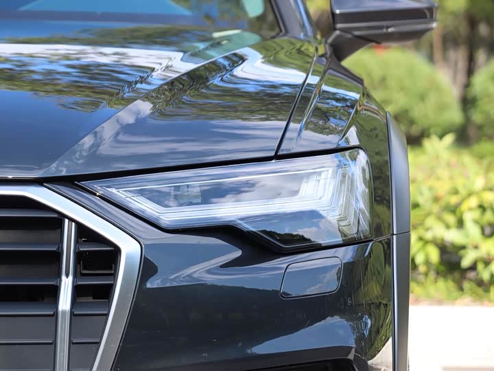 Audi A6 2023 2023款 allroad quattro 55 TFSI 尊享越野型