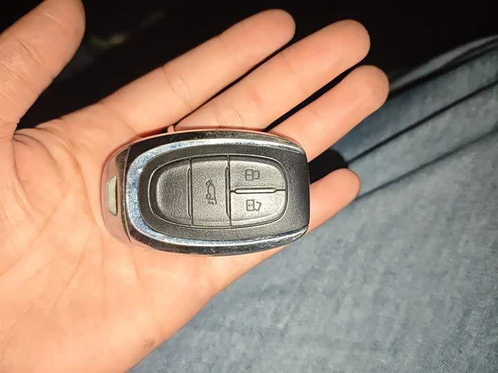 Maxus Euniq 5 2020 2020款 1.3T PLUG IN 精英版