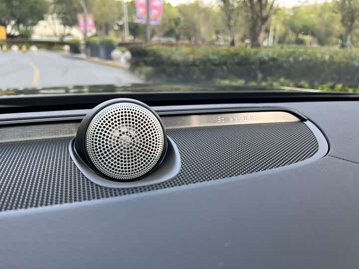 Volvo S90 Hybrid 2024 2024款 插电式混动 四驱长续航智雅豪华版