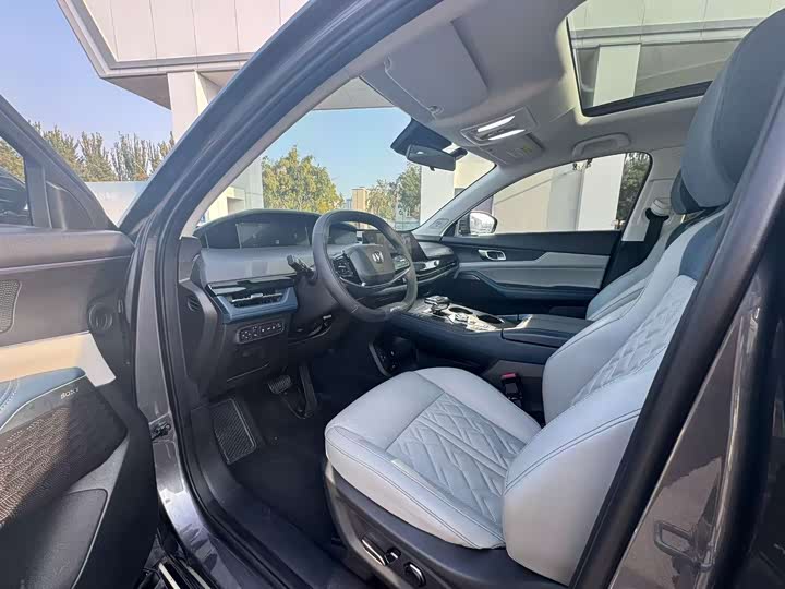 Changan UNI-K Hybrid 2022 2022款 蓝鲸iDD 130km 1.5T 尊贵型