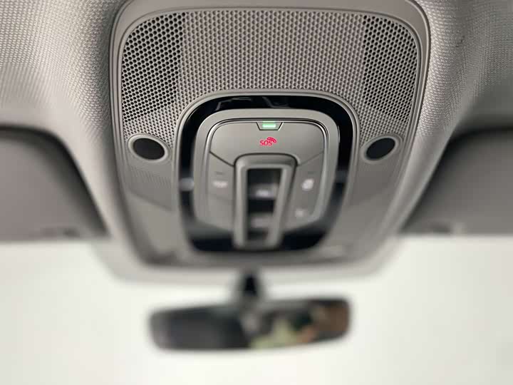 Audi A4L 2024 2024款 40 TFSI 时尚动感型