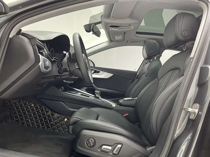 Audi A4L 2024 2024款 40 TFSI 时尚动感型