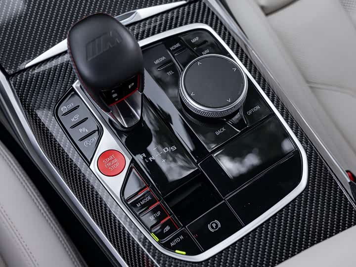 BMW M3 2024 2024款 M3四门轿车 雷霆版