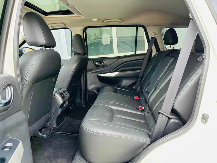 Nissan Terra 2020 2020款 2.5L XL Upper 4WD 自动四驱豪华版