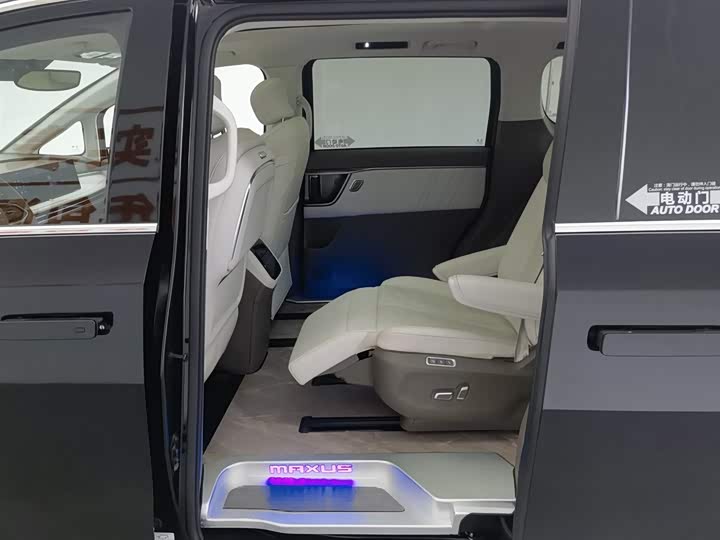 Maxus Mifa 7 2024 2024款 605km 高山加长续航版 六座