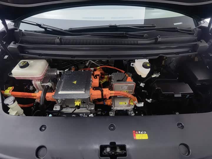 Maxus Mifa 7 2024 2024款 605km 高山加长续航版 六座