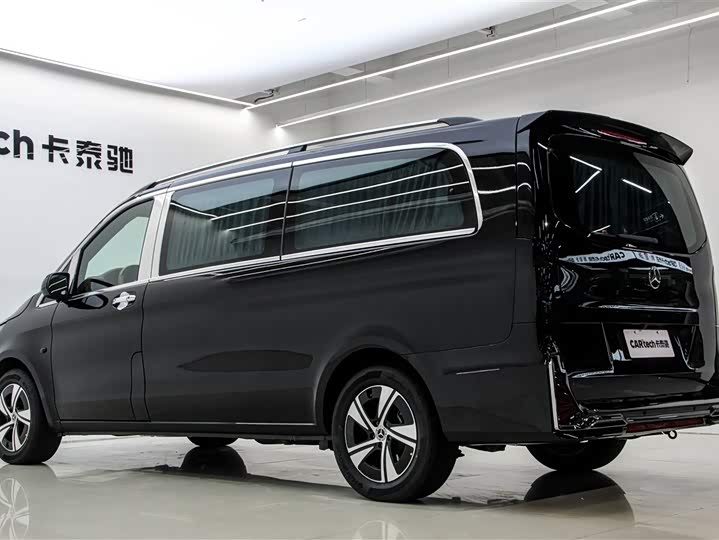 Mercedes-Benz Vito 2024 2024款 2.0T 精英版 7座
