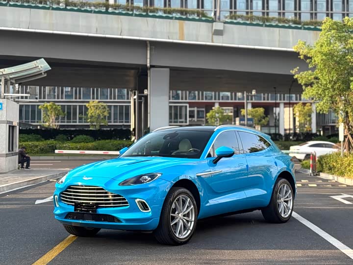 Aston Martin DBX 2022 2022款 3.0T STRAIGHT-SIX