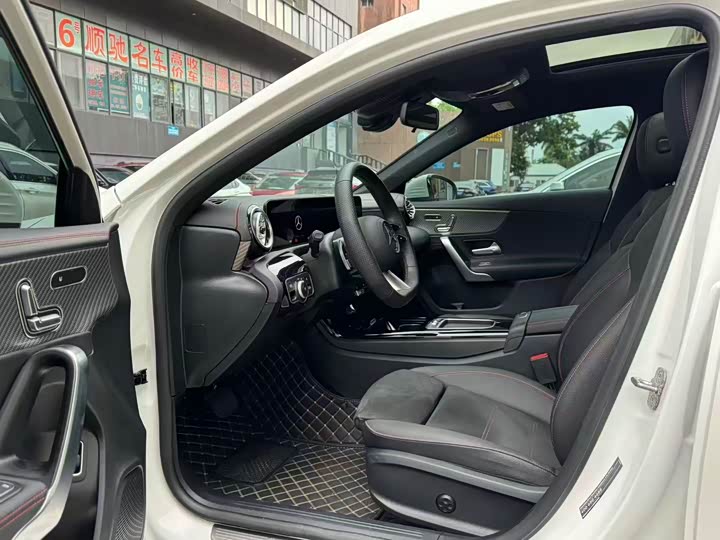 2025 Mercedes-Benz A-Class