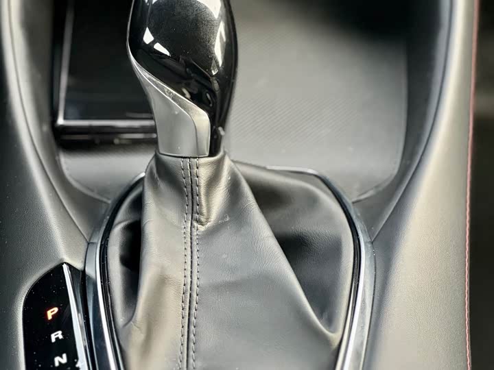 MG Motor 5 2025 2025款 180DVVT 全球抢先版