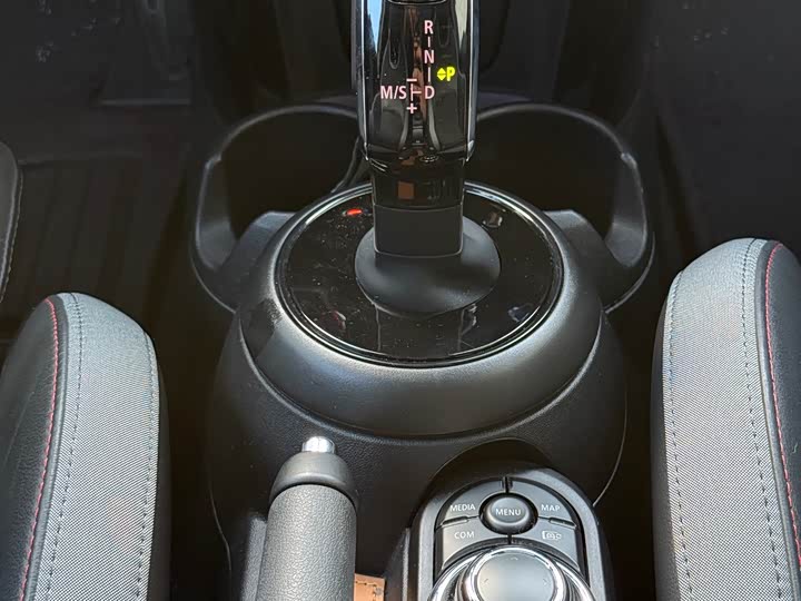 Mini Mini JCW 2022 2022款 2.0T JOHN COOPER WORKS ALL-IN