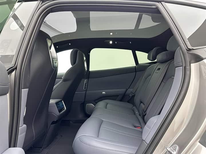 Xiaomi YU7 2025 2025款 超长续航四驱Pro版