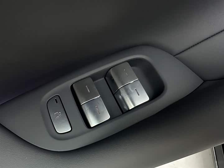 Xiaomi YU7 2025 2025款 超长续航四驱Pro版