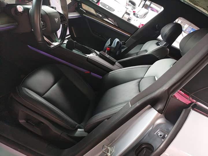 Hozon S 2022 2022款 增程版 1160km 后驱小版