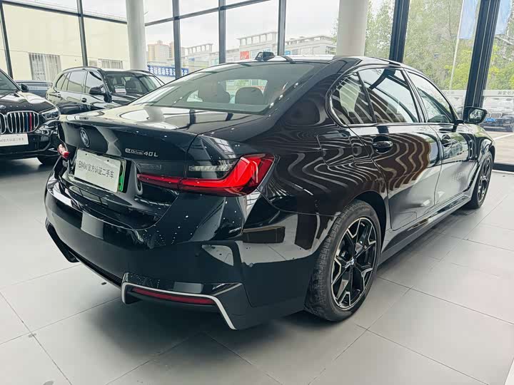 BMW i3 2025 2025款 eDrive 40 L 曜夜套装