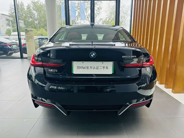 BMW i3 2025 2025款 eDrive 40 L 曜夜套装
