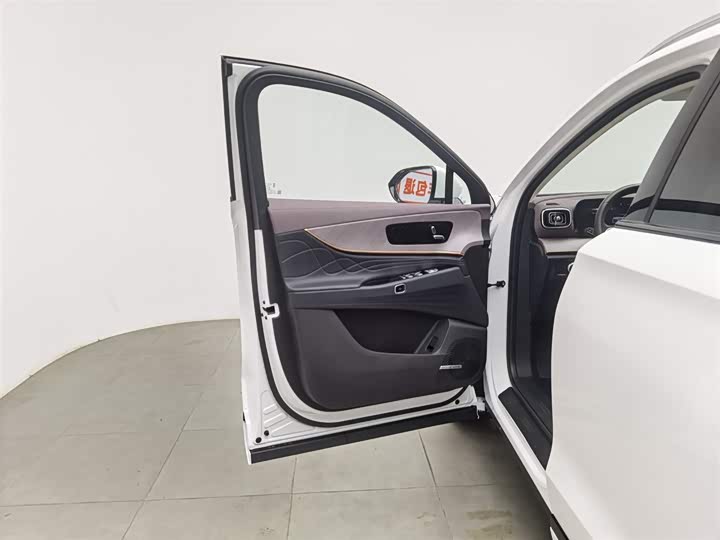 Chery Tiggo 9 Hybrid 2025 2025款 1.5T 106KM超享版 5座 磷酸铁锂