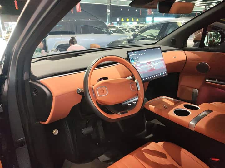 Changan Qiyuan (Nevo) E07 2025 2025款 纯电 四驱 90kWh Ultra高性能版