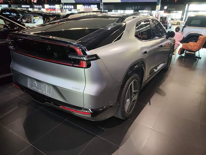 Changan Qiyuan (Nevo) E07 2025 2025款 纯电 四驱 90kWh Ultra高性能版