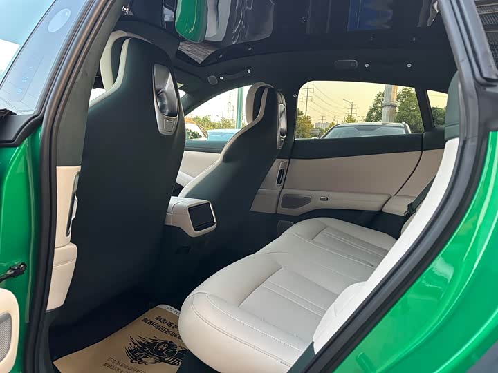 Xiaomi YU7 2025 2025款 超长续航高性能四驱Max版