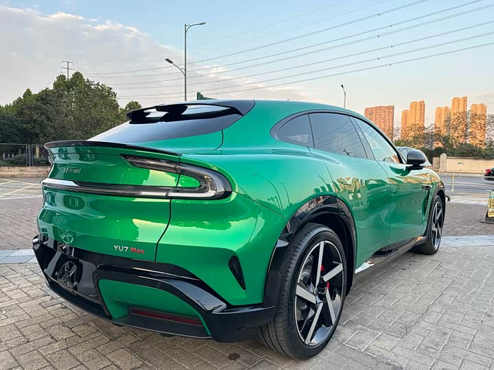 Xiaomi YU7 2025 2025款 超长续航高性能四驱Max版