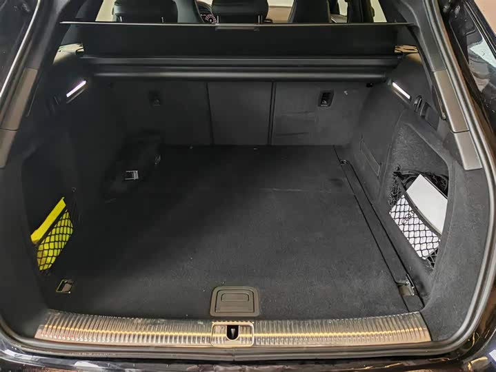 Audi RS 4 2023 2023款 RS4 Avant 暗金版