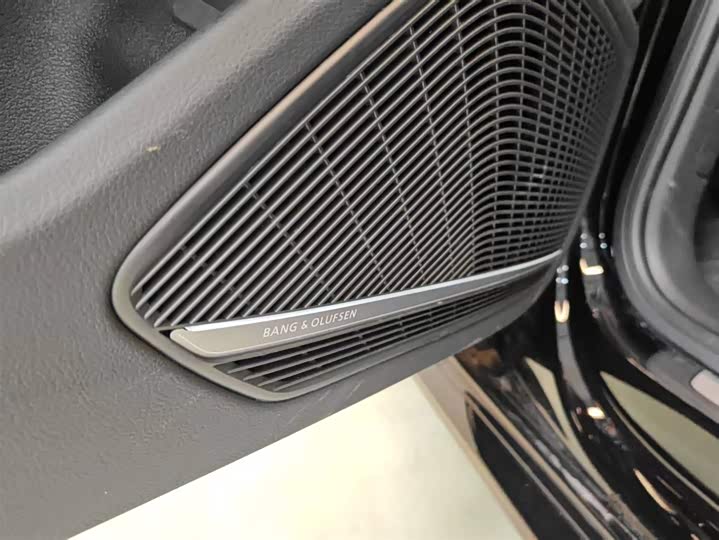 Audi RS 4 2023 2023款 RS4 Avant 暗金版