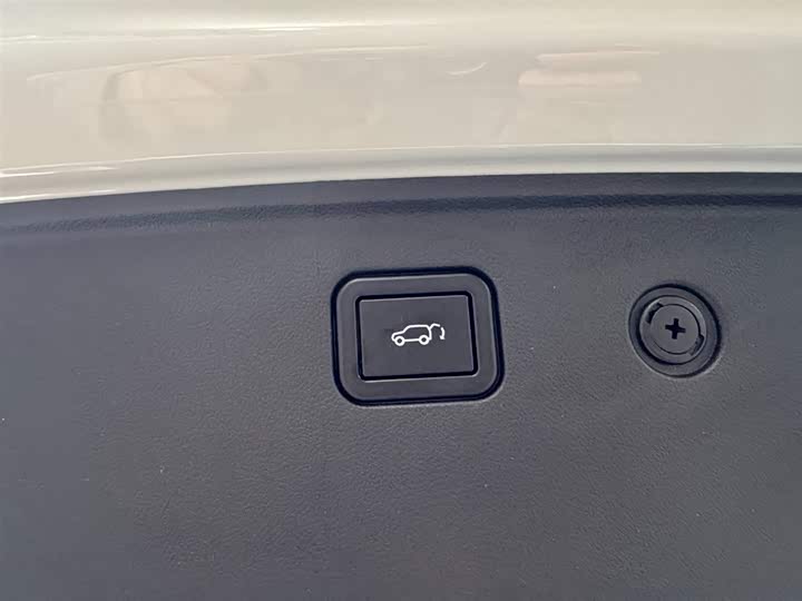 Changan CS85 Coupe 2021 2021款 2.0T 自动尊贵型