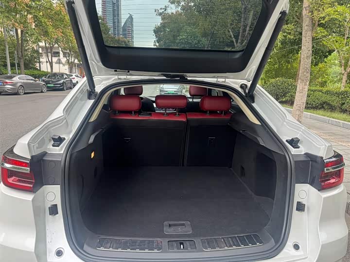 Changan CS85 Coupe 2021 2021款 2.0T 自动尊贵型