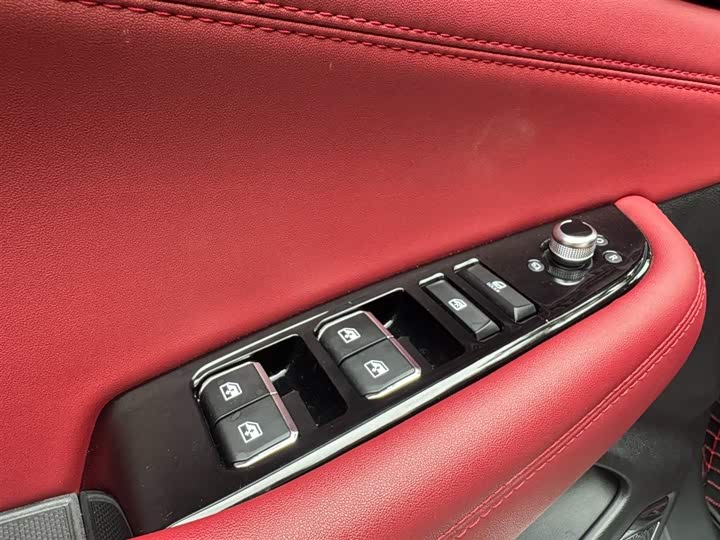 Changan CS85 Coupe 2021 2021款 2.0T 自动尊贵型