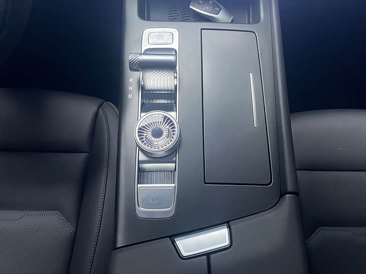 BAIC Beijing BJ30 2024 2024款 1.5T 魔核电驱进阶版