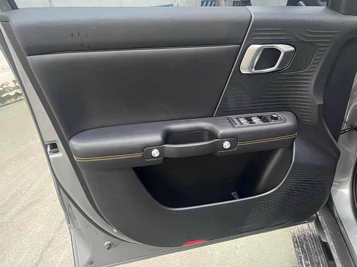 BAIC Beijing BJ30 2024 2024款 1.5T 魔核电驱进阶版