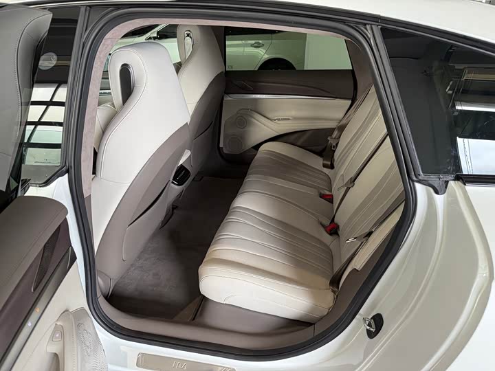 IM motors L7 2022 2022款 Pro