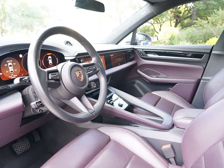 2024 Porsche Macan EV