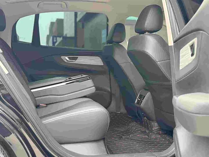 Hongqi E-QM5 2024 2024款 500km 出行版