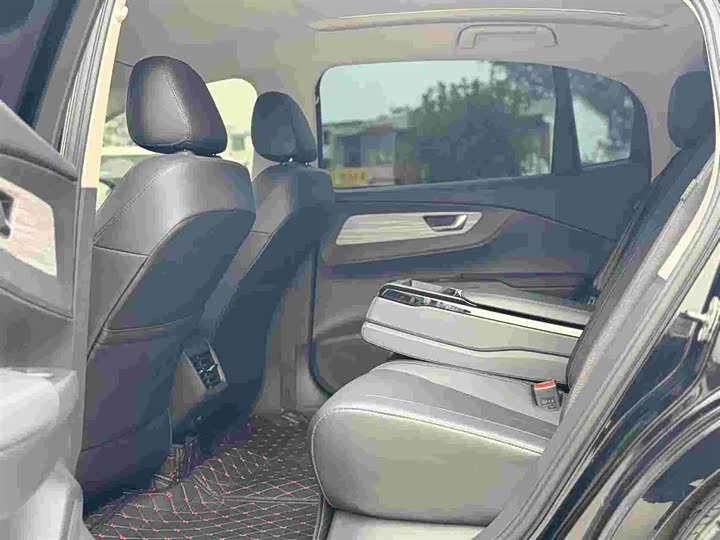 Hongqi E-QM5 2024 2024款 500km 出行版