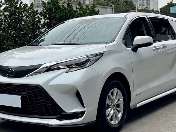 Toyota Granvia 2024 2024款 2.5L混动 舒适版