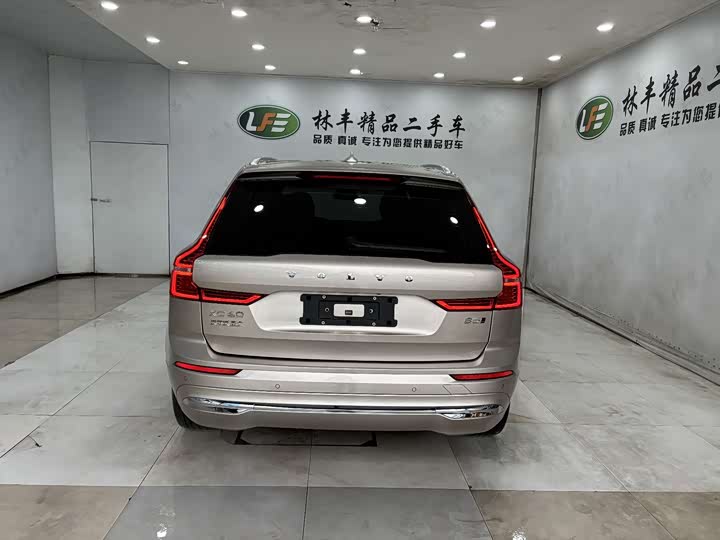 Volvo XC60 2025 2025款 B5 四驱智远豪华版