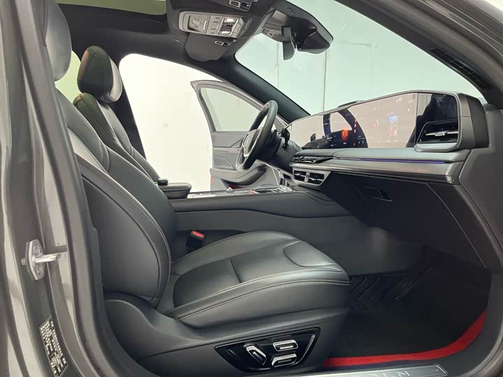 Lincoln Z (Zephyr) 2022 2022款 i酷 尊逸版