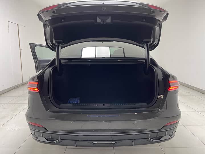 Lincoln Z (Zephyr) 2022 2022款 i酷 尊逸版