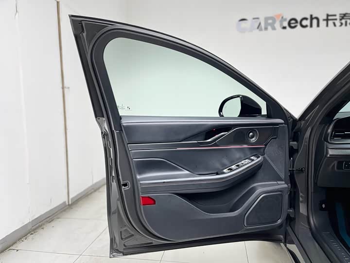 Lincoln Z (Zephyr) 2022 2022款 i酷 尊逸版