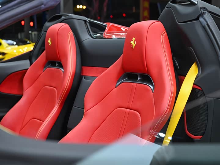 Ferrari SF90 2021 2021款 3.9T V8 Spider