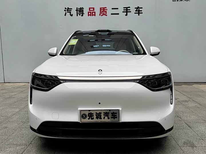 Aito M8 2025 2025款 增程 Ultra版 53.4kWh 5座版