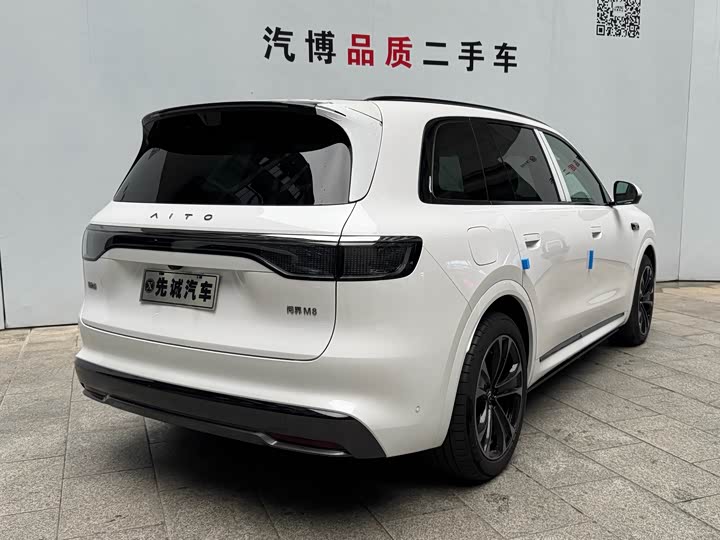 Aito M8 2025 2025款 增程 Ultra版 53.4kWh 5座版