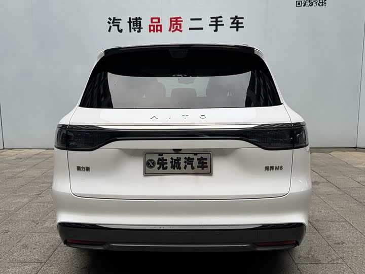 Aito M8 2025 2025款 增程 Ultra版 53.4kWh 5座版