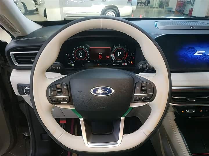 Ford Explorer 2023 2023款 EcoBoost 285 四驱赤金版 6座