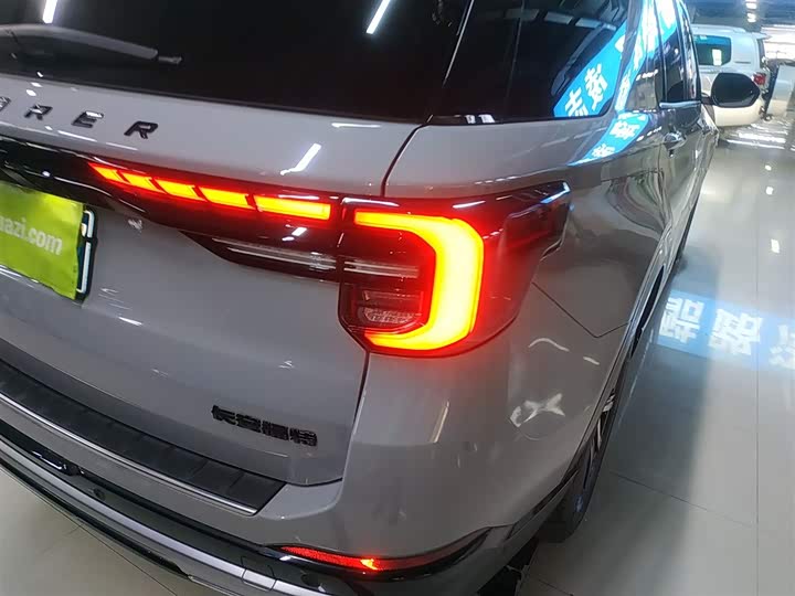 Ford Explorer 2023 2023款 EcoBoost 285 四驱赤金版 6座