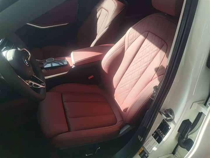 BMW i3 2025 2025款 eDrive 35 L