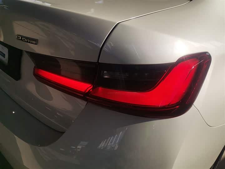 BMW i3 2025 2025款 eDrive 35 L