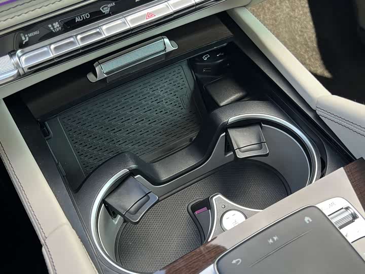 Mercedes-Benz Maybach GLS 2022 2022款 GLS 600 4MATIC 礼乐版